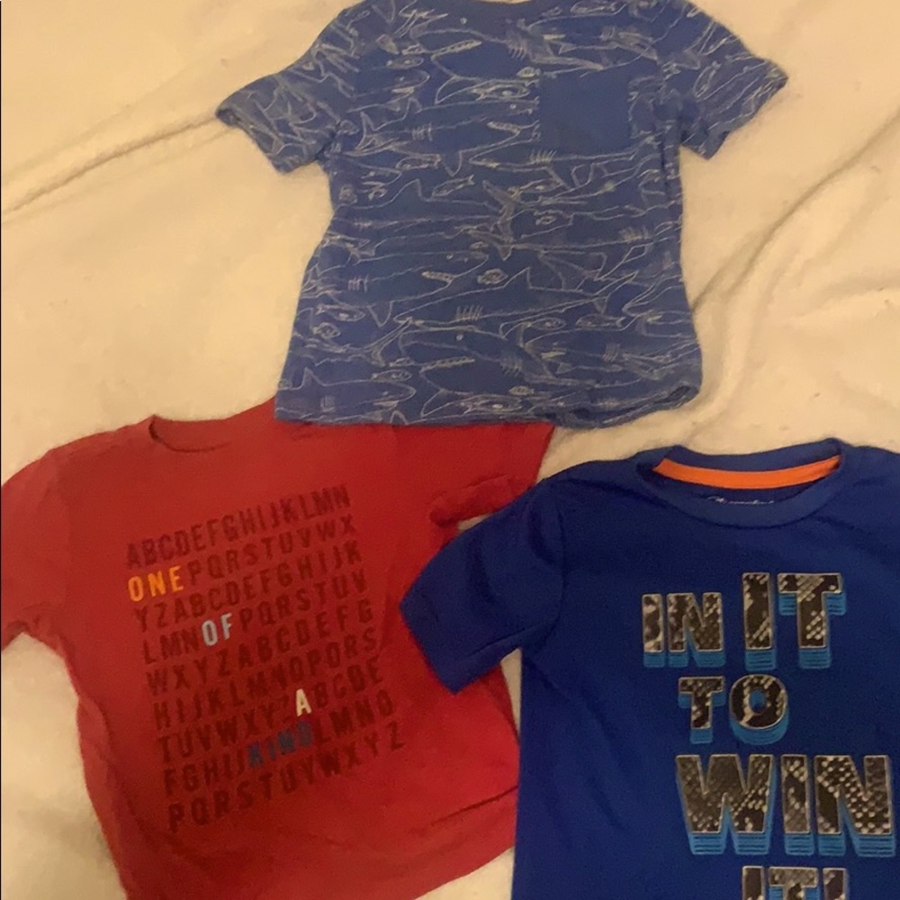 3 t shirts